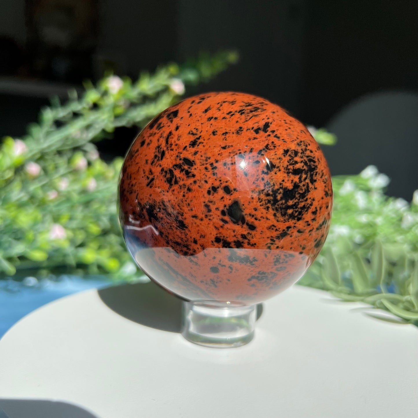 Mahogany Obsidian Red Obsidian Sphere Diameter approximately 2.75" (69 mm) Weight: 430 g (15.15 oz)