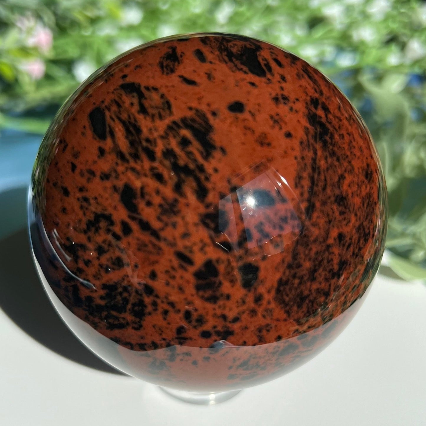 Mahogany Obsidian Red Obsidian Sphere Diameter approximately 2.75" (69 mm) Weight: 430 g (15.15 oz)