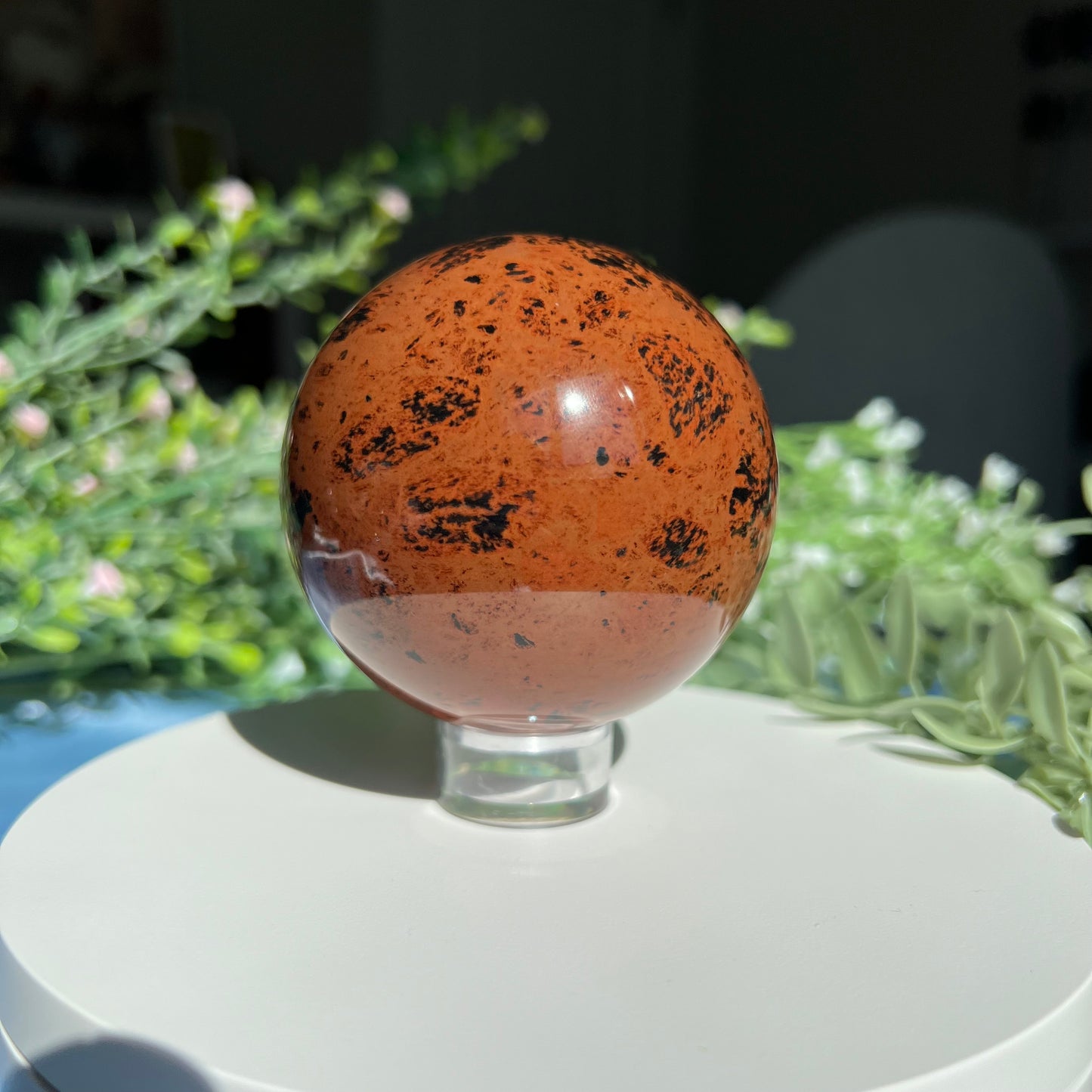 Mahogany Obsidian Red Obsidian Sphere Diameter approximately 2.7" (68 mm) Weight: 403 g (14.2 oz).