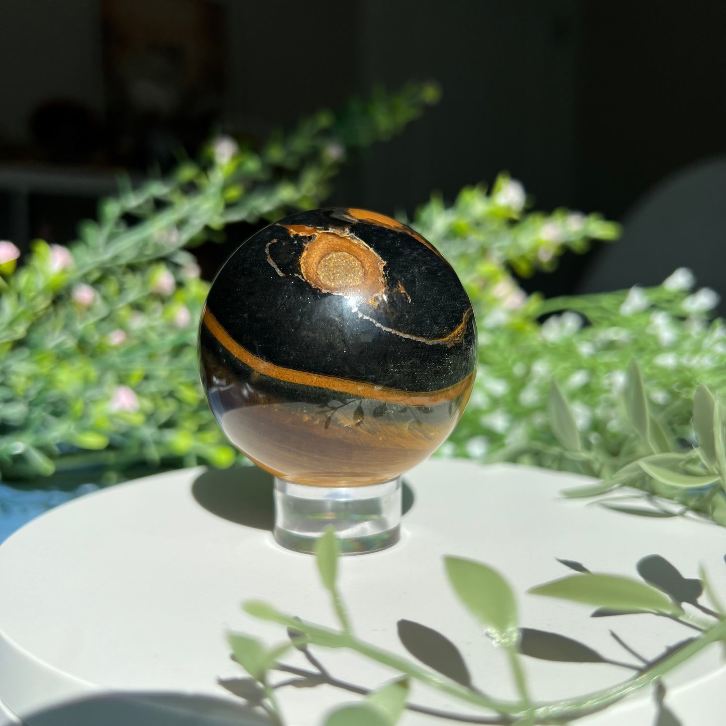 Tiger Eye Sphere Diameter approximately 2.14" (54 mm) Weight: 229 g (8.1 oz)