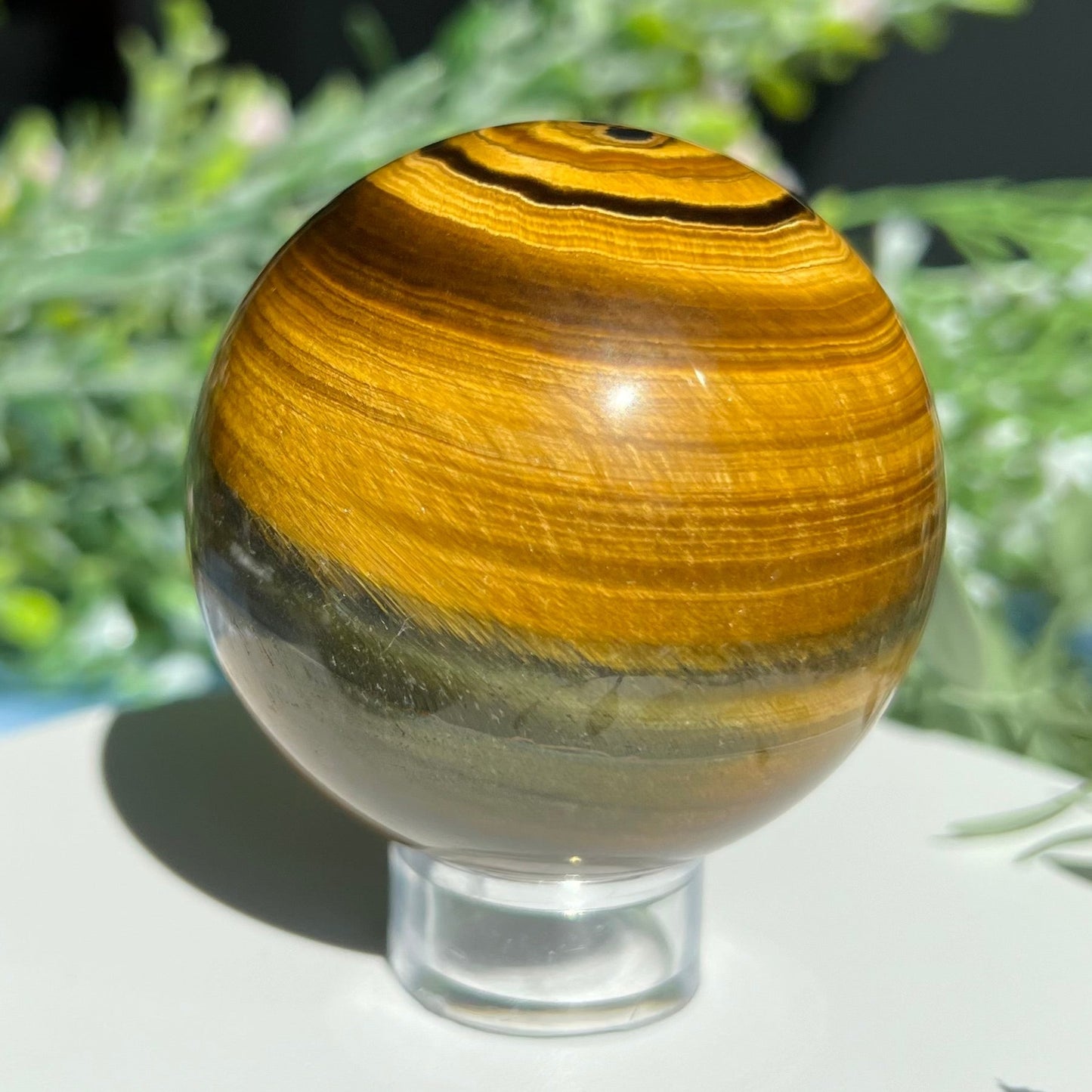 Tiger Eye Sphere Diameter approximately 2.28" (57 mm) Weight: 274 g (9.65 oz)