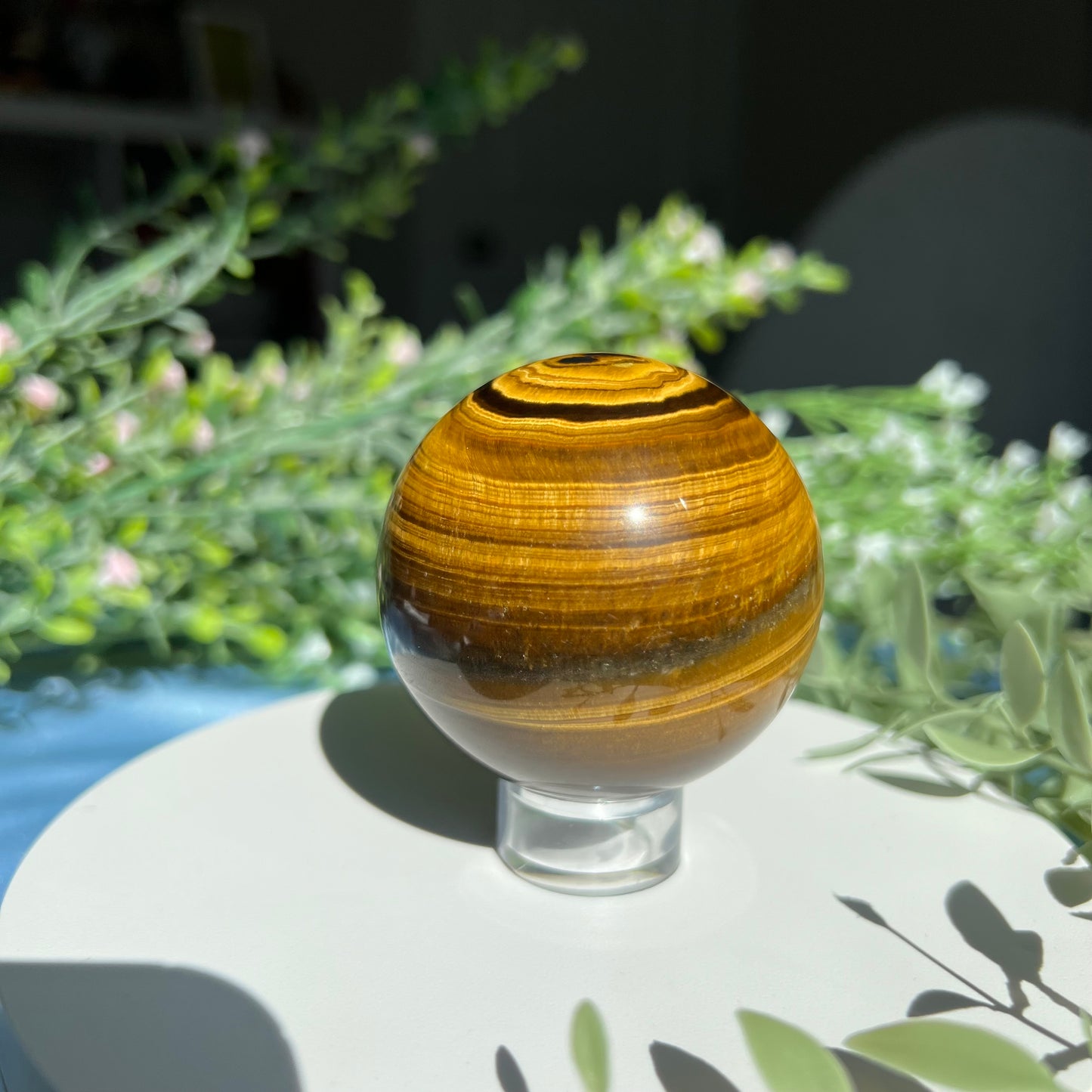 Tiger Eye Sphere Diameter approximately 2.28" (57 mm) Weight: 274 g (9.65 oz)