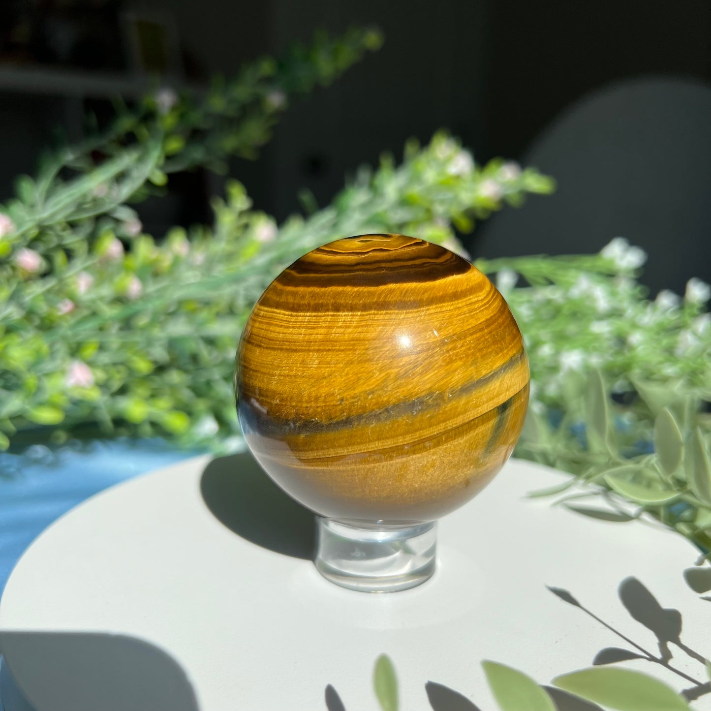 Tiger Eye Sphere Diameter approximately 2.28" (57 mm) Weight: 274 g (9.65 oz)