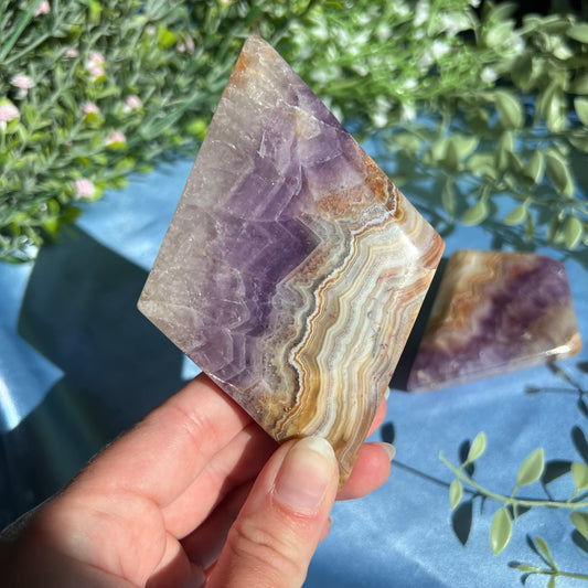 Dream Amethyst with Agate Rhombus