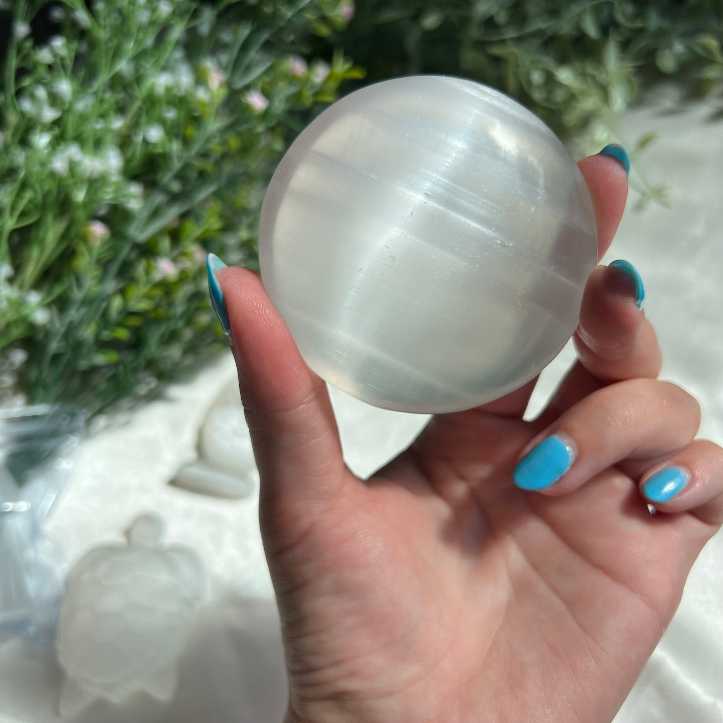 Selenite Round Palm Stone