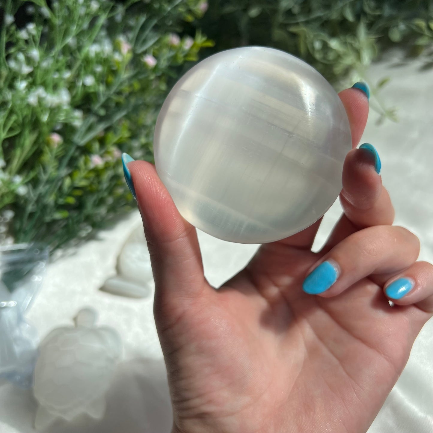 Selenite Round Palm Stone