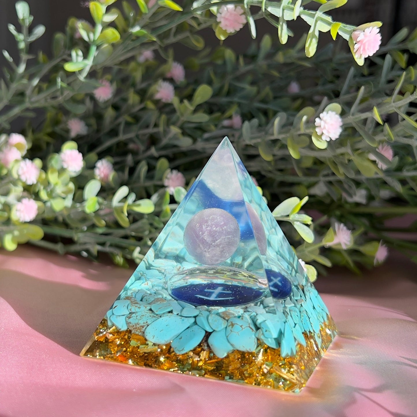 Orgonite Pyramid with Dream Amethyst Ball for Orgone Energy, Epoxy Resin, Reiki Healing, Meditation Decor