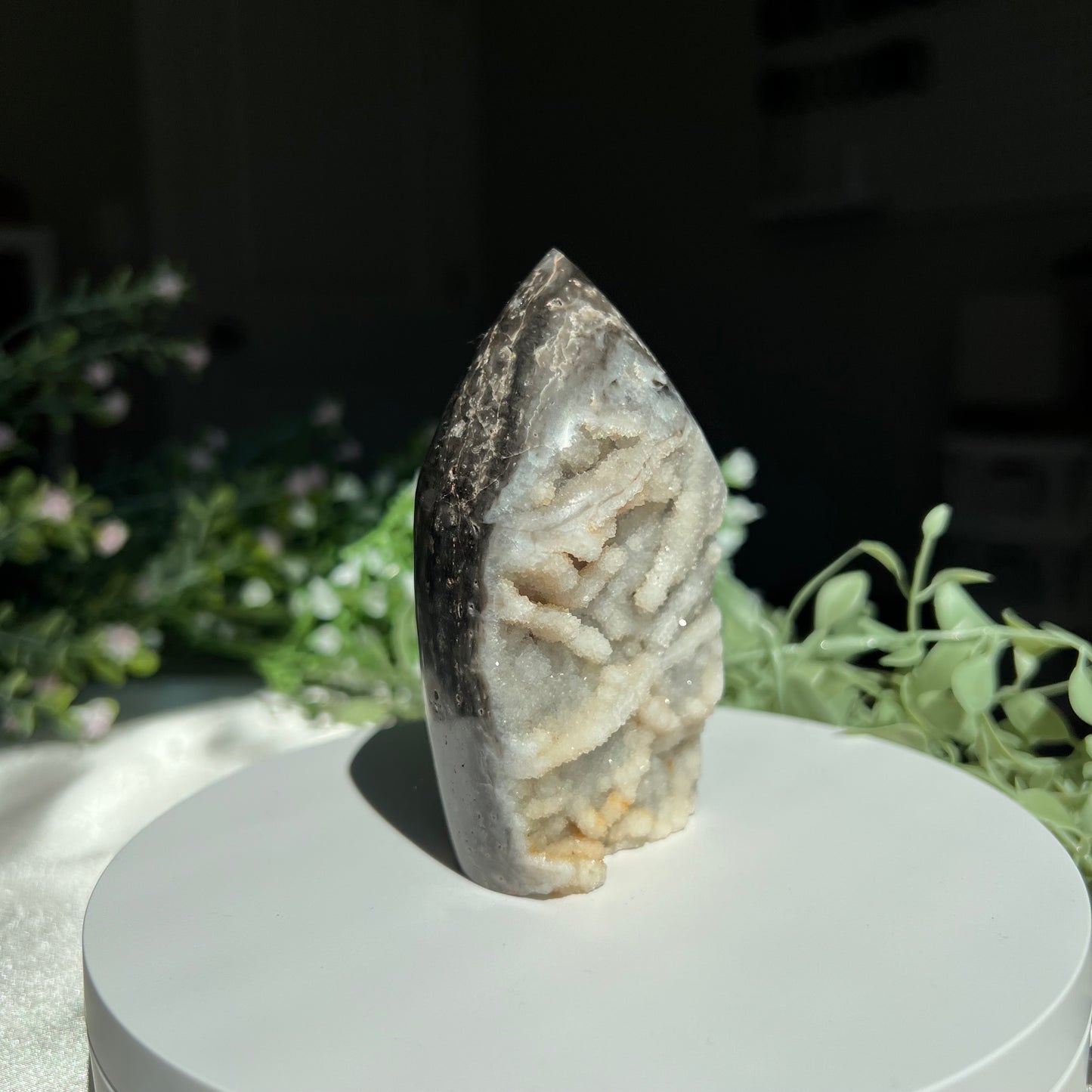 Druzy Sphalerite Flame Carving