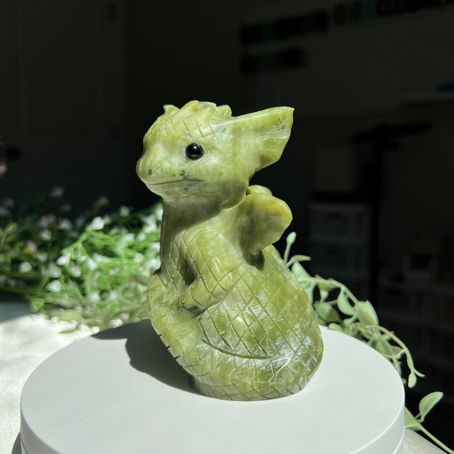 Xiuyan Jade Dragon Carving