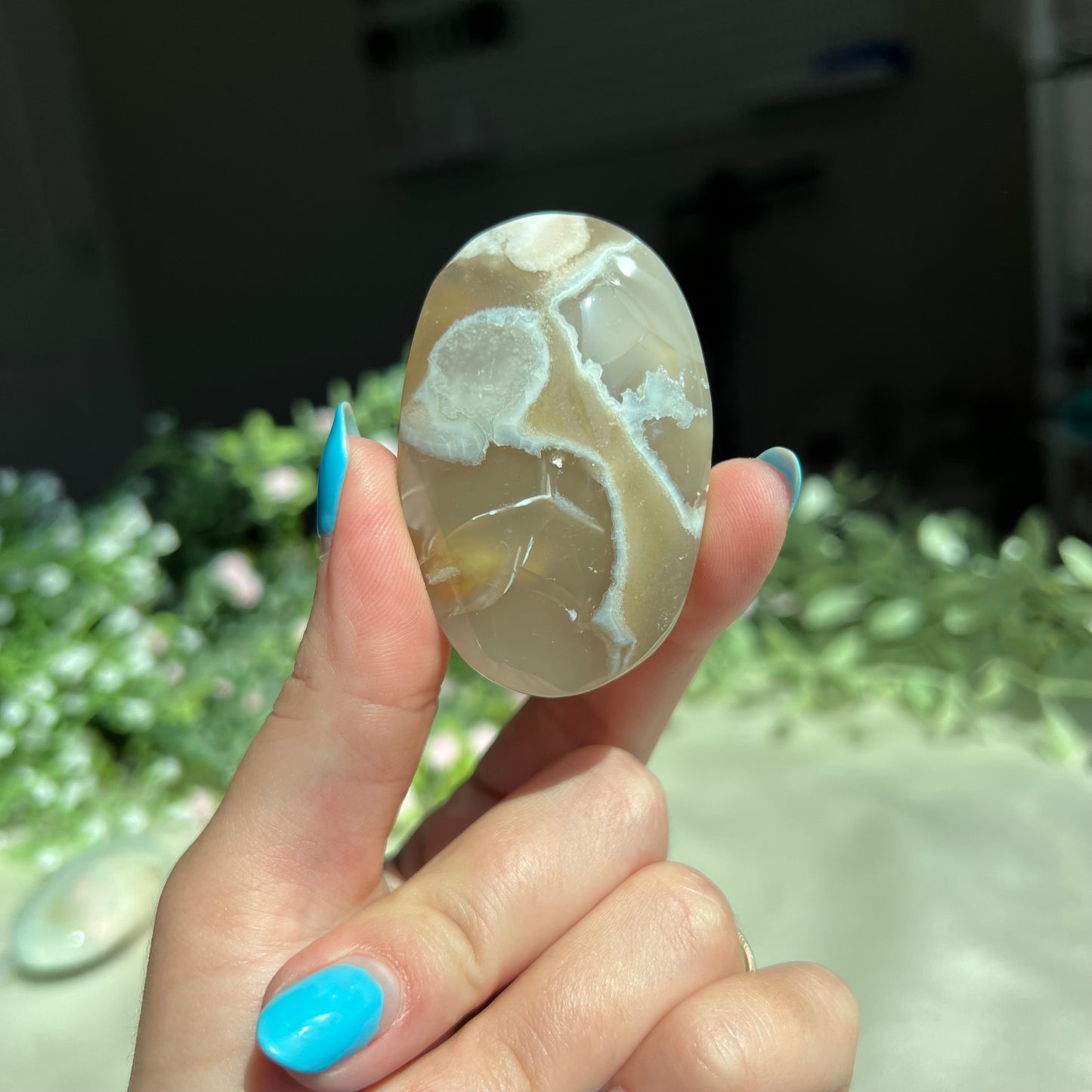 Green Flower Agate Palm Stone