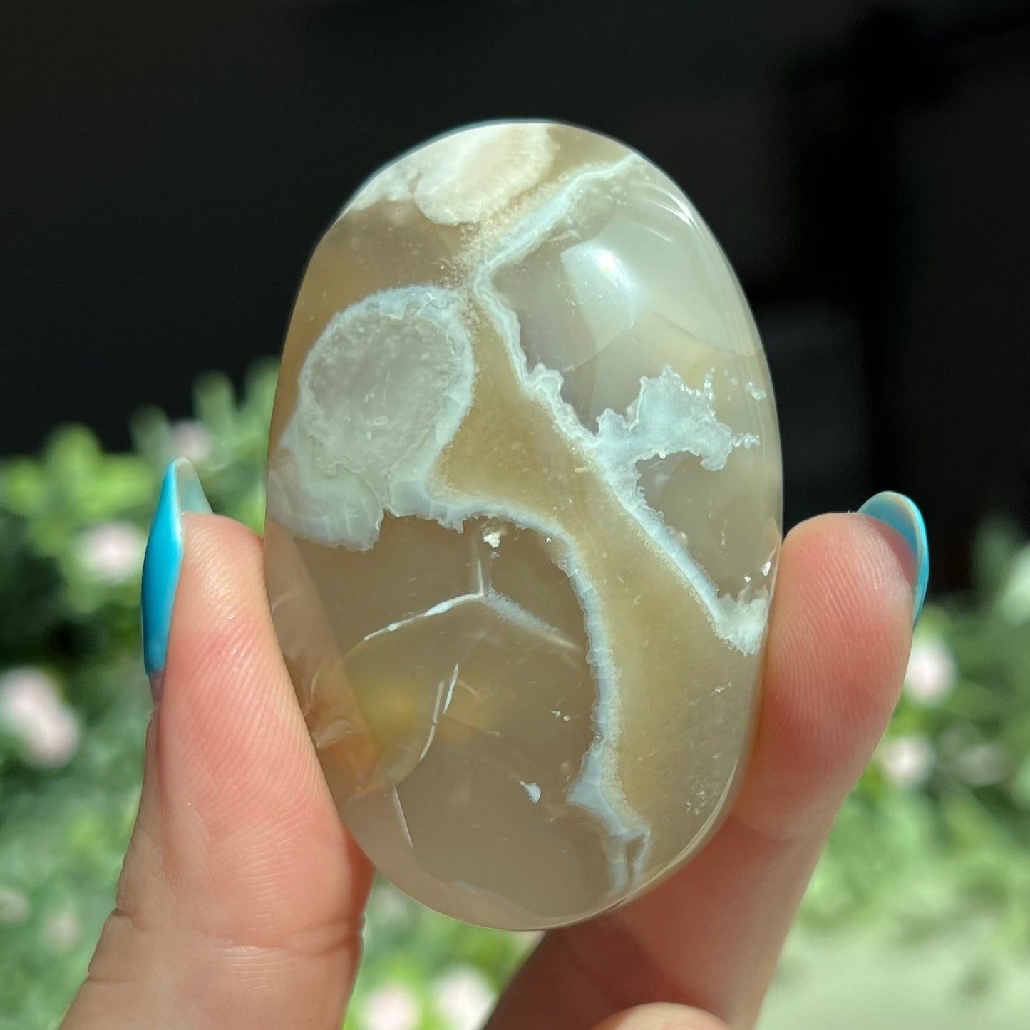 Green Flower Agate Palm Stone