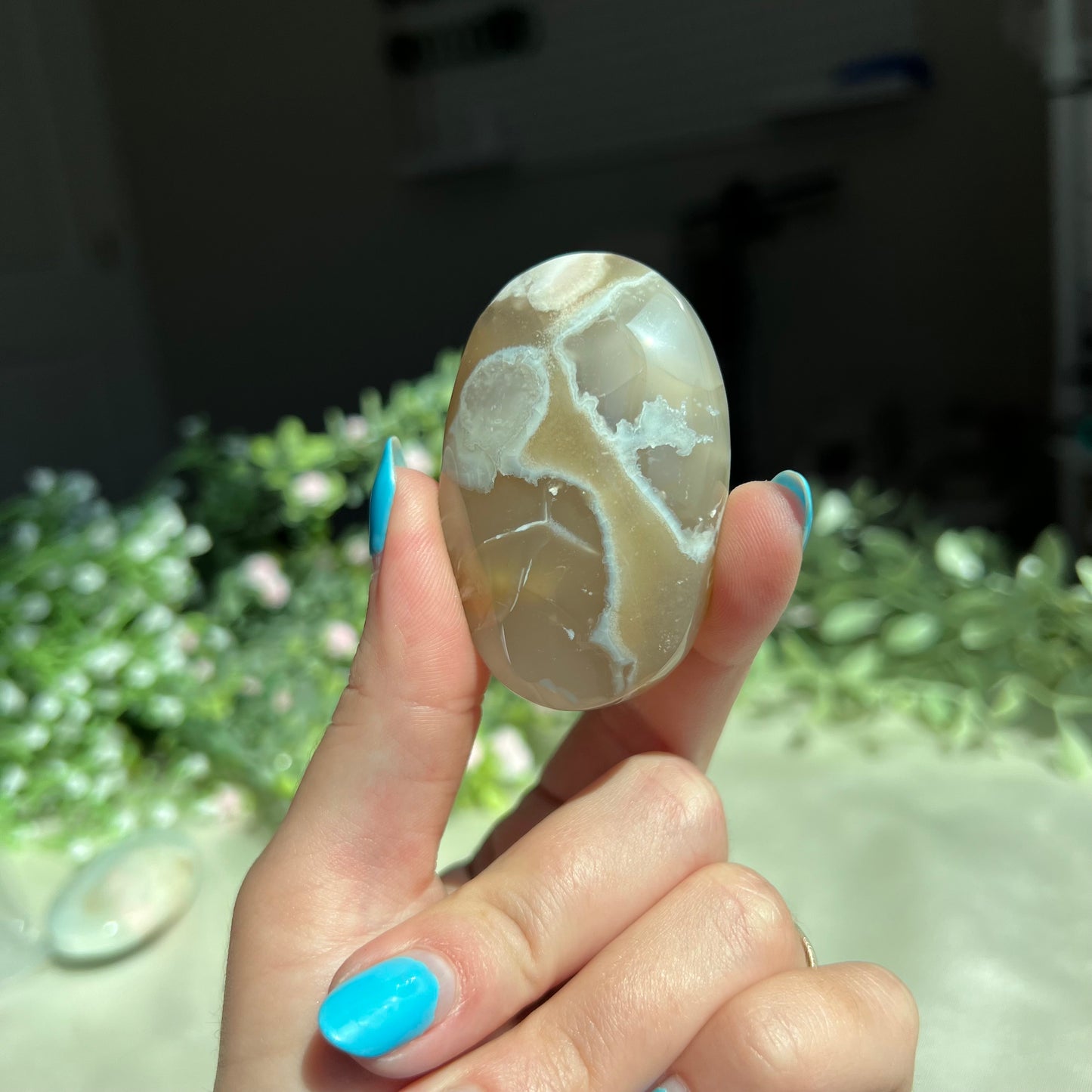 Green Flower Agate Palm Stone